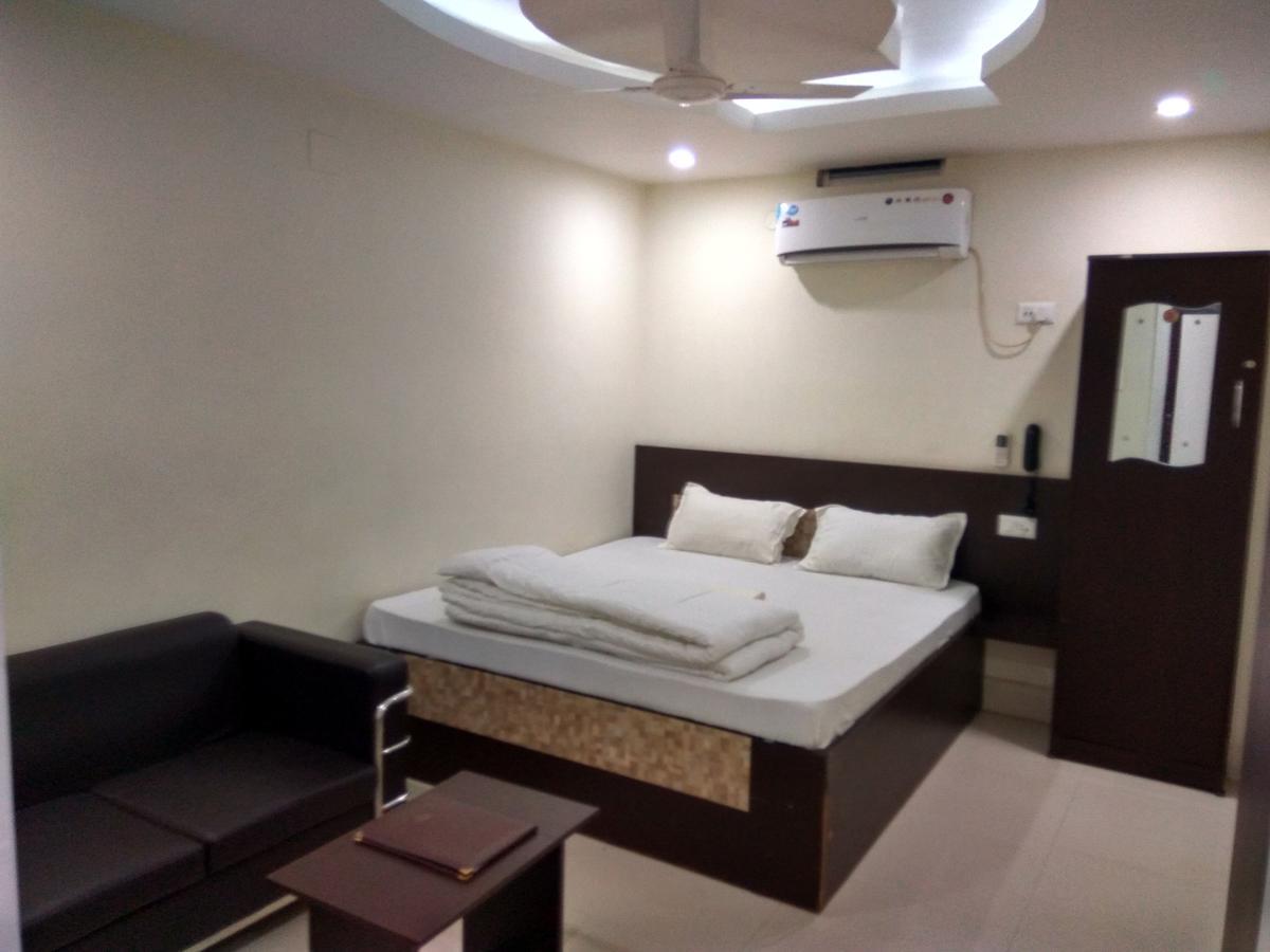 Supaul Hotel R K Palace المظهر الخارجي الصورة